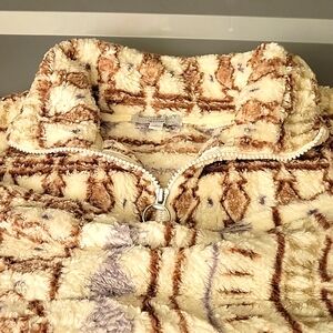 🎁Warm & Cozy  cropped sweater😺